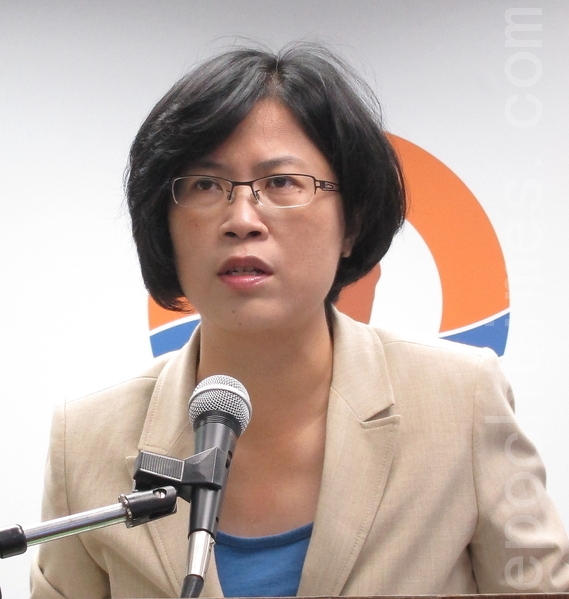 法轮功律师团发言人朱婉琪。(摄影:钟元/大纪元) 法轮功律师团发言人朱婉琪。(摄影:钟元/大纪元)
