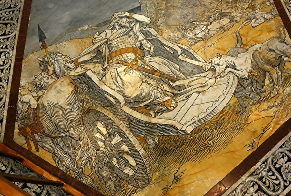 2012年8月30日，锡耶纳大教堂文艺复兴时期的马赛克地板。（FABIO MUZZI / AFP）