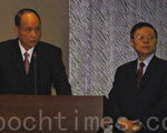 新任陸委會主委王郁琦(右)及海基會董事長林中森(左)3日赴立法院內政委員會報告並接受立委質詢。(攝影:鍾元 / 大紀元)