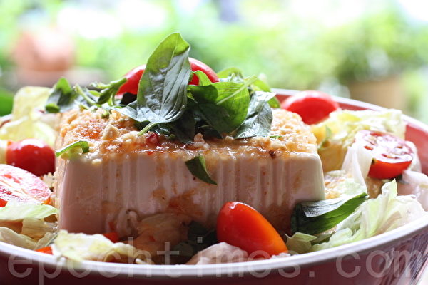 泰式豆腐沙拉(攝影:ALEX/大紀元) 泰式豆腐沙拉(攝影:ALEX/大紀元)