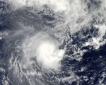 超级飓风埃文将横扫斐济