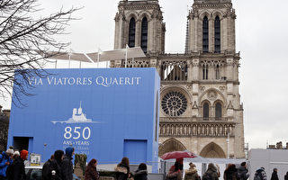 巴黎聖母院走過850年 百萬遊人同慶賀