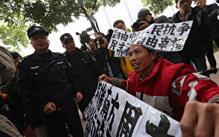 经济学人：街头声援南周 广东警方袖手