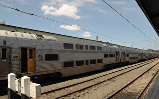 悉尼火车系统被指落后伦敦25年