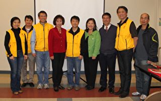 加州南灣華裔學區委員 和華人談美國教育