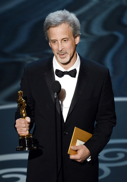William Goldenberg凭借《逃离德黑兰》荣获最佳剪辑奖。(图/Kevin Winter/Getty Images) William Goldenberg凭借《逃离德黑兰》荣获最佳剪辑奖。(图/Kevin Winter/Getty Images)