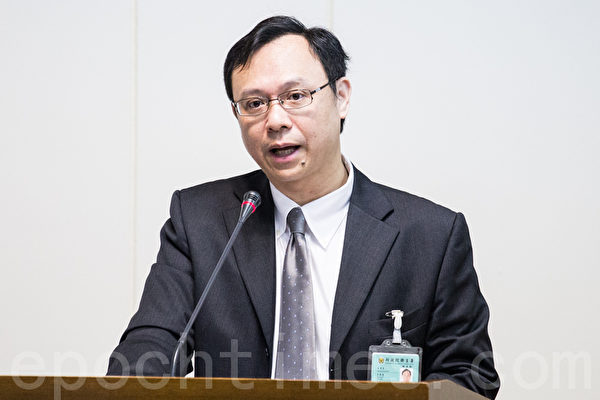 卫生署企画处处长石崇良。(摄影:陈柏州/大纪元) 卫生署企画处处长石崇良。(摄影:陈柏州/大纪元)