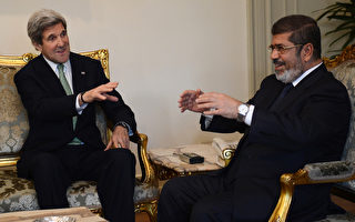 美國務卿訪埃及 宣佈提供2.5億美元援助