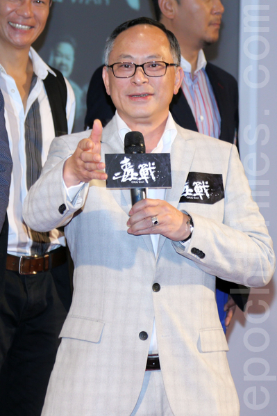 擅长拍警匪片的杜琪峰,今次以毒品为题材。(摄影:潘在殊/大纪元) 擅长拍警匪片的杜琪峰,今次以毒品为题材。(摄影:潘在殊/大纪元)