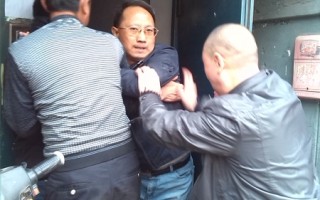 組圖：山西維權人士鄧太清被警方強行堵家中