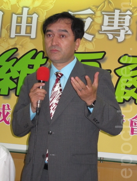 世界維吾爾大會副主席伊里哈木。(攝影:鍾元 / 大紀元) 世界維吾爾大會副主席伊里哈木。(攝影:鍾元 / 大紀元)