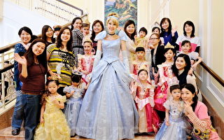 香港迪士尼小公主迎母亲节