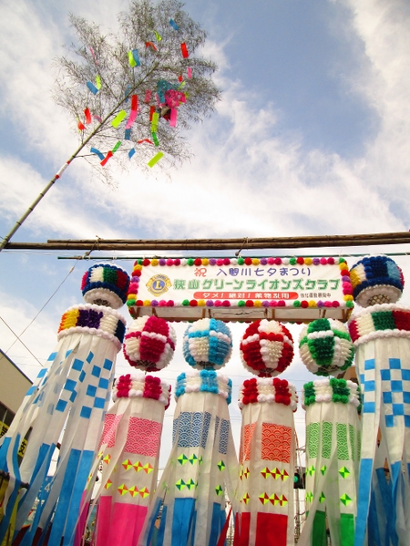 「入間川七夕祭」,盈滿天人間溝通的祈願和民俗巧藝色彩。(攝影:容乃加) 「入間川七夕祭」,盈滿天人間溝通的祈願和民俗巧藝色彩。(攝影:容乃加)