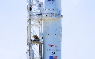 美猎鹰9号火箭试飞成功 年底投入商业任务