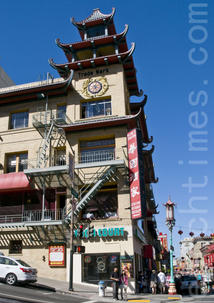 旧金山中国城的“华丽”建筑是获得美国规划协会亲睐的重要因素。(曹景哲/大纪元) 旧金山中国城的“华丽”建筑是获得美国规划协会亲睐的重要因素。(曹景哲/大纪元)