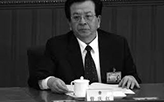 前政治局常委曾慶紅成為中國局勢聚焦點