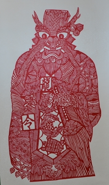 剪纸艺术的龙(宋顺澈/大纪元) 剪纸艺术的龙(宋顺澈/大纪元)