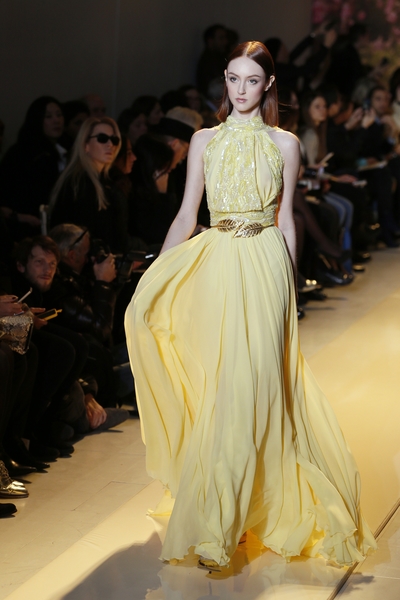 Zuhair Murad 2014年春夏高級定制秀,2014年1月23日於法國巴黎。(PATRICK KOVARIK/AFP/Getty Images) Zuhair Murad 2014年春夏高級定制秀,2014年1月23日於法國巴黎。(PATRICK KOVARIK/AFP/Getty Images)