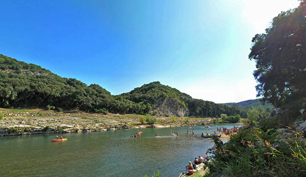 嘉德水道橋(Pont du Gard)景區的活動豐富。(官網pontdugard.com的截圖) 嘉德水道橋(Pont du Gard)景區的活動豐富。(官網pontdugard.com的截圖)