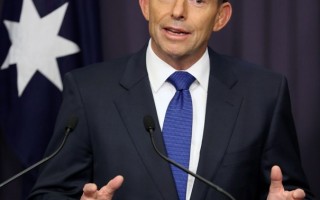 澳洲总理：马航残骸难觅 搜寻进入新阶段