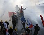 土耳其3萬警力防堵示威者