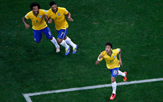 揭幕戰射進2球 天才球星內馬爾拯救巴西