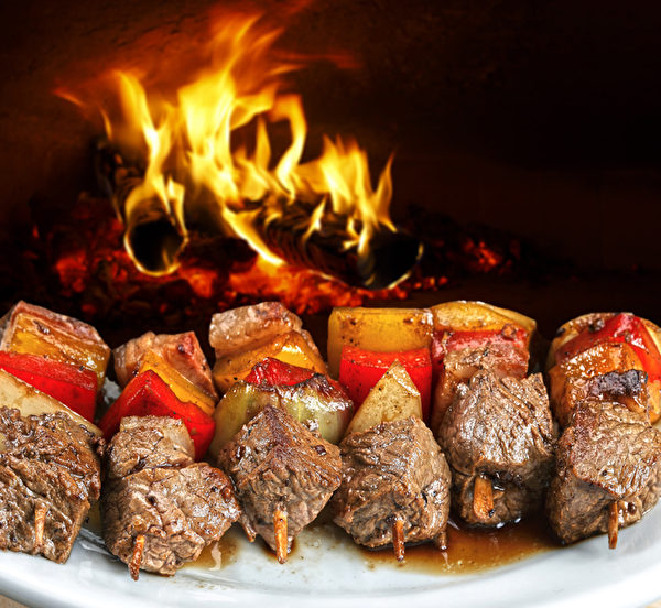 巴西烤肉(Churrascaria)(fotolia) 巴西烤肉(Churrascaria)(fotolia)