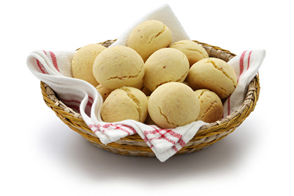 巴西起司球面包(pao de queijo)(fotolia) 巴西起司球面包(pao de queijo)(fotolia)