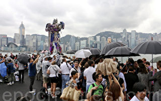 組圖：《變形金剛4》香港全球首映群星璀璨