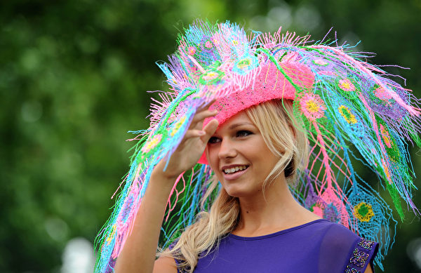 賽馬會女觀眾(Stuart C. Wilson/Getty Images) 賽馬會女觀眾(Stuart C. Wilson/Getty Images)