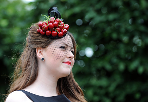 賽馬會女觀眾(Stuart C. Wilson/Getty Images) 賽馬會女觀眾(Stuart C. Wilson/Getty Images)