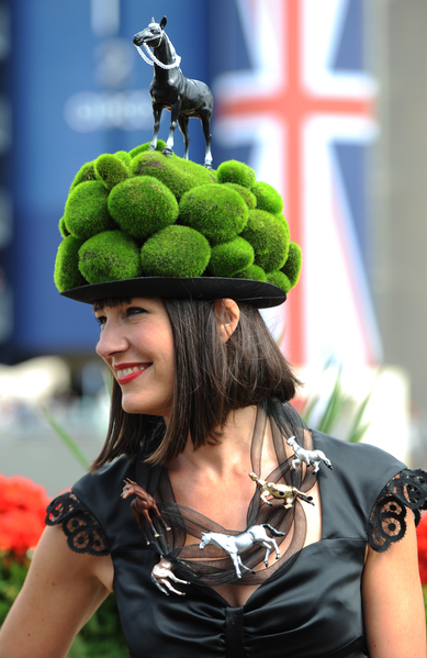 賽馬會女觀眾(Stuart C. Wilson/Getty Images) 賽馬會女觀眾(Stuart C. Wilson/Getty Images)