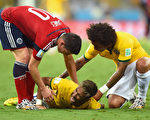 巴西队医宣布内马尔椎骨骨裂 痛别世界杯