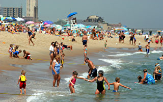 市5海灘今夏開放時間長 專家籲安全游泳