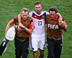 世界杯决赛 德国中场新秀受伤可能脑震荡