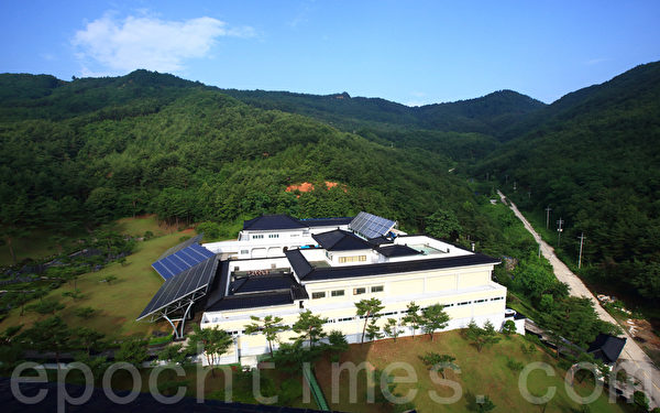 江原道有着旖旎的自然风光,可谓山山水水皆佳境、处处景色皆怡人。(摄影:全宇/大纪元) 江原道有着旖旎的自然风光,可谓山山水水皆佳境、处处景色皆怡人。(摄影:全宇/大纪元)