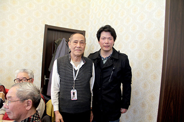 吕加平的儿子于浩宸与赵紫阳秘书鲍彤合影(于浩宸提供) 吕加平的儿子于浩宸与赵紫阳秘书鲍彤合影(于浩宸提供)