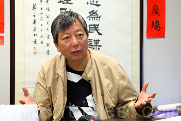 香港立法會議員李卓人傾向不出席政制發展簡介會,會與泛民商討屆時到場抗議。(潘在殊/大紀元) 香港立法會議員李卓人傾向不出席政制發展簡介會,會與泛民商討屆時到場抗議。(潘在殊/大紀元)