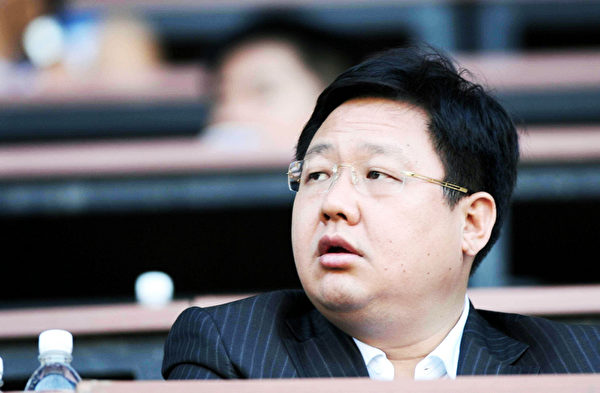 被控賄賂薄熙來的大連實德集團有限公司董事長徐明。(AFP) 被控賄賂薄熙來的大連實德集團有限公司董事長徐明。(AFP)