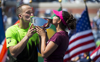 米爾扎和索阿雷斯榮獲美網混合雙打冠軍