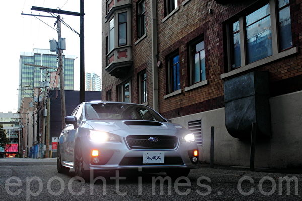 2015 Subaru WRX。(摄影:李奥/大纪元) 2015 Subaru WRX。(摄影:李奥/大纪元)