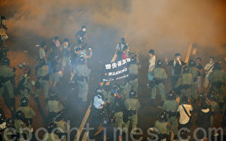 唐柏橋：致香港警察的公開信