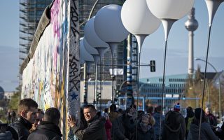 柏林墙倒塌25周年庆祝 德国百万人集会