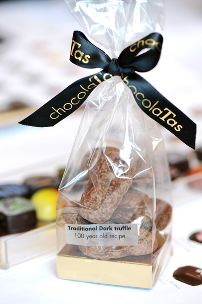 ChocolaTas创造出全新的口味,从未想到过的新奇巧克力搭配。 (景浩/大纪元) ChocolaTas创造出全新的口味,从未想到过的新奇巧克力搭配。 (景浩/大纪元)