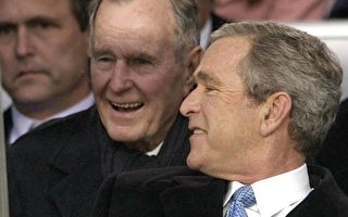 美國前總統老布什呼吸困難緊急送醫