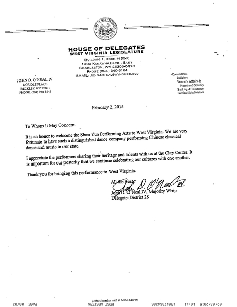 西維州州議會第28區議員、多數黨黨魁John D. O'Neil IV歡迎神韻蒞臨西維州。(大紀元資料室) 西維州州議會第28區議員、多數黨黨魁John D. O'Neil IV歡迎神韻蒞臨西維州。(大紀元資料室)