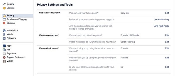 脸书的“隐私设定与工具”(Privacy Settings and Tools)的菜单。(广元/大纪元) 脸书的“隐私设定与工具”(Privacy Settings and Tools)的菜单。(广元/大纪元)