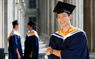 美大學畢業生就業好轉 中國留學生望在美工作