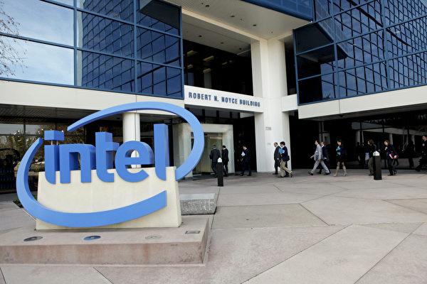 在未来5年内，英特尔（Intel）将支出1.25亿美元在少数族裔所成立的新创公司上。(Ryan Anson/AFP/Getty Images)