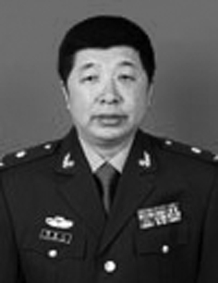 锦州解放军205医院原泌尿外科主任 陈荣山(网络图片) 锦州解放军205医院原泌尿外科主任 陈荣山(网络图片)